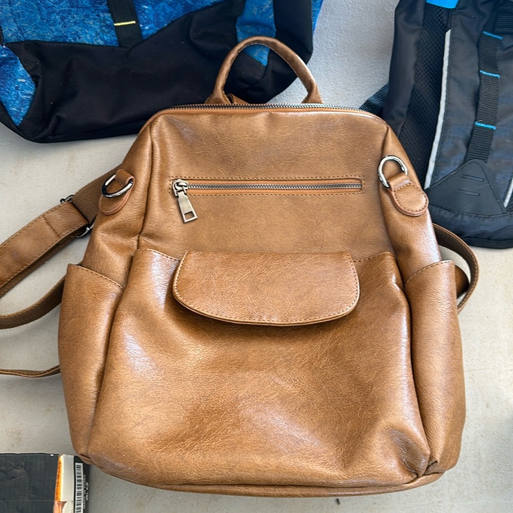 Purse backpack 🎒